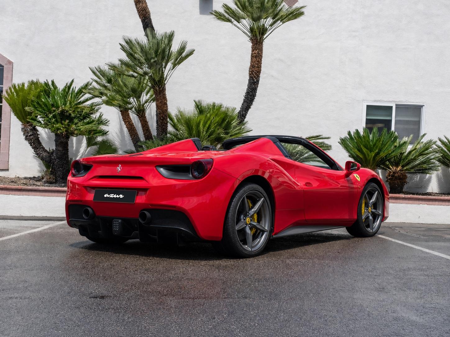 Ferrari 488 Spider — photo 2