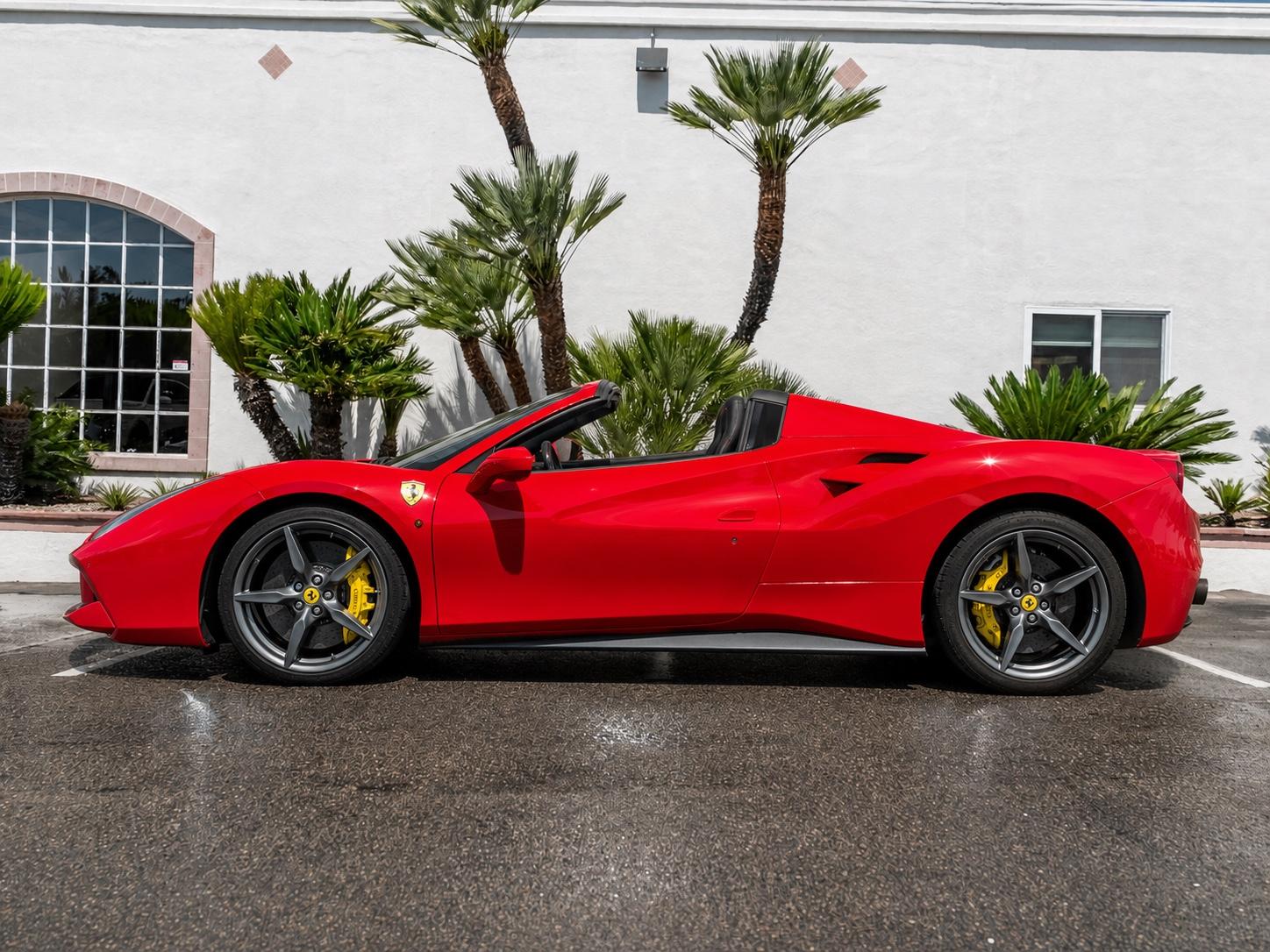 Ferrari 488 Spider — photo 3