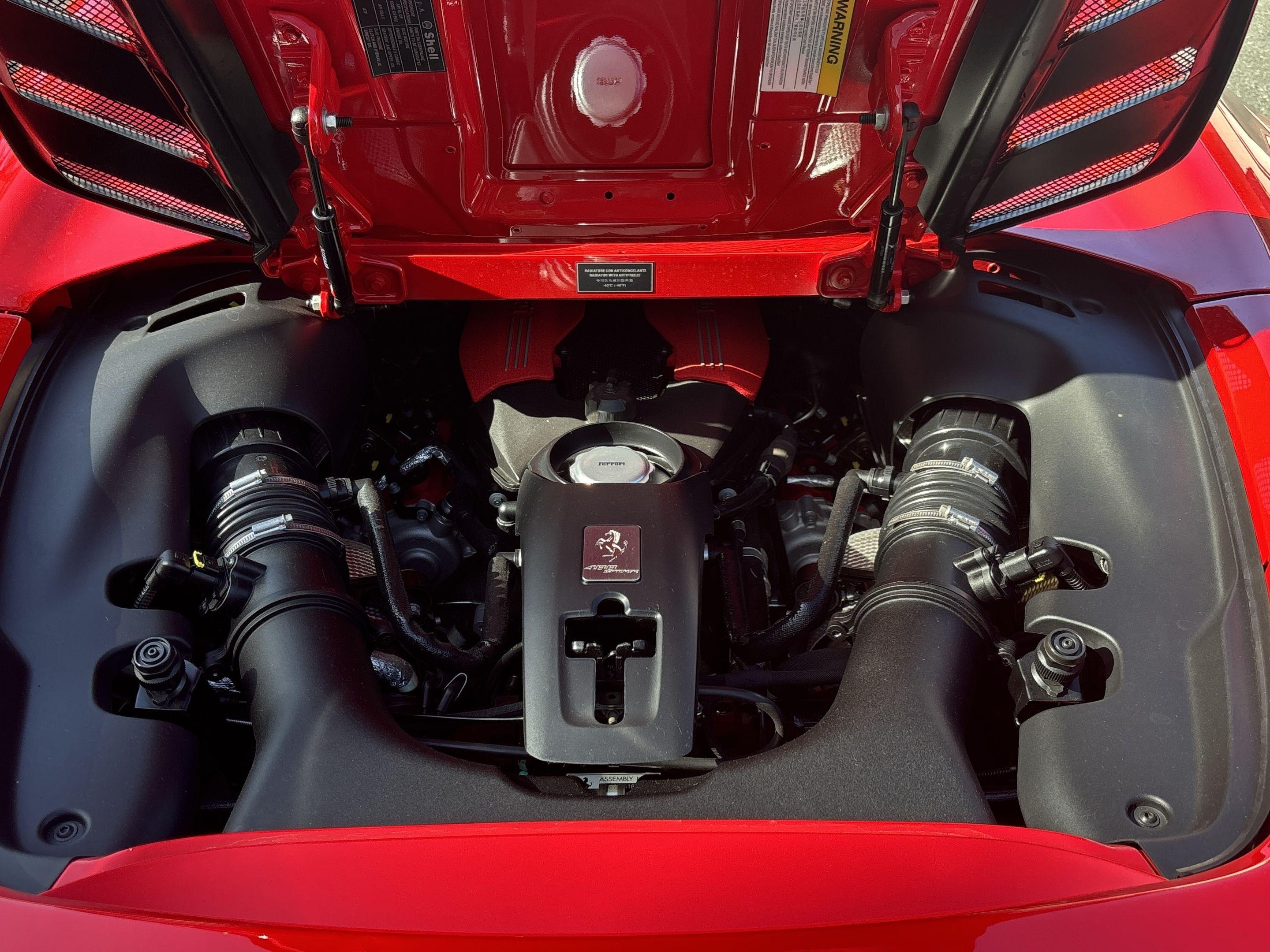 Ferrari 488 Spider — photo 7