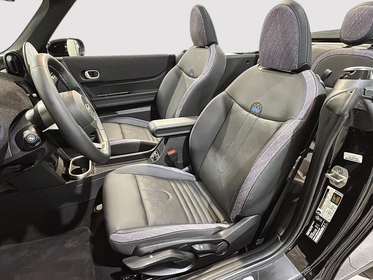 Mini Cooper S Cabriolet — photo 6
