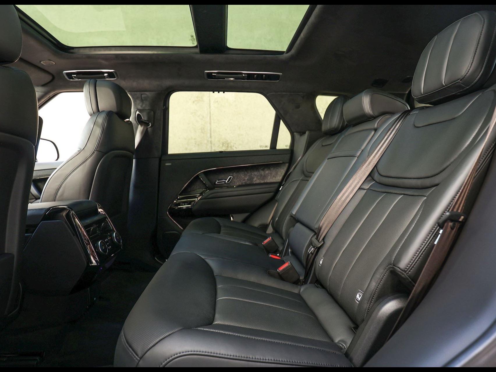 Land Rover Range Rover Sport — photo 7